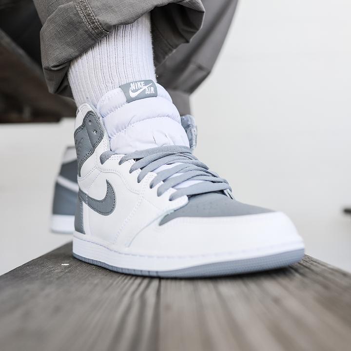 Image du produit Nike Air Jordan 1 Retro High OG (44)