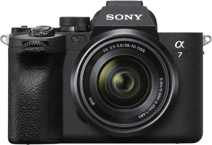 Sony Alpha 7 IV (28 - 70 mm, 33 Mpx, Full frame)