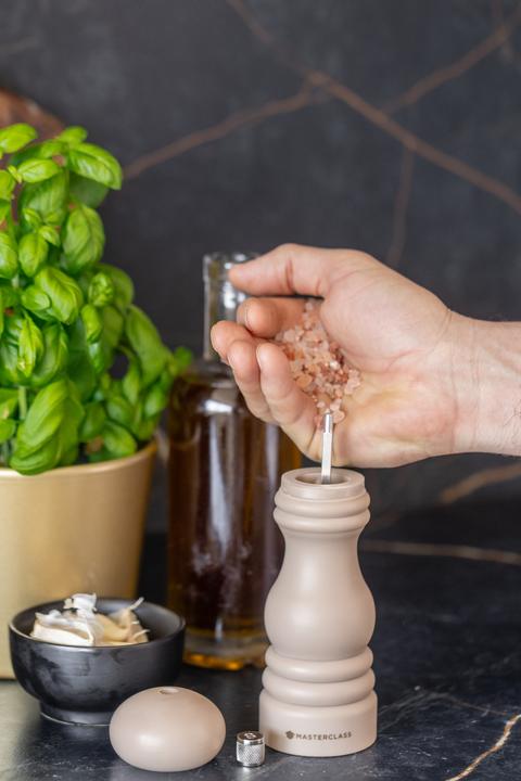 Actual product image Master Class Salt or Pepper Capstan Mill (Pepper, Salt)