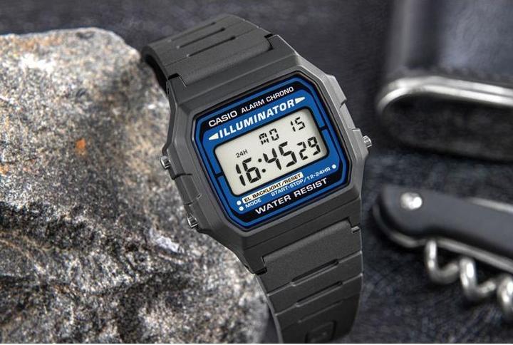 Produktbild Casio Retro Vintage (Digitaluhr, 39 mm)