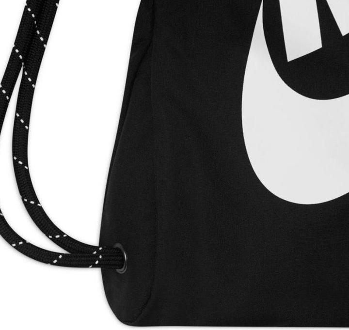 Produktbild Nike Heritage Tasche mit Kordelzug DC4245-010 Schwarz (13 l)