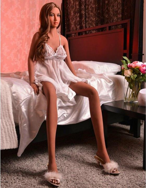 Actual product image UltimateFantasy Dolls Carmen