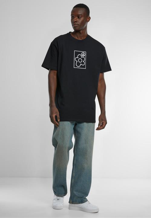 Actual product image Urban Classics Upscale More Peace Oversize Tee - 165911 (XS)