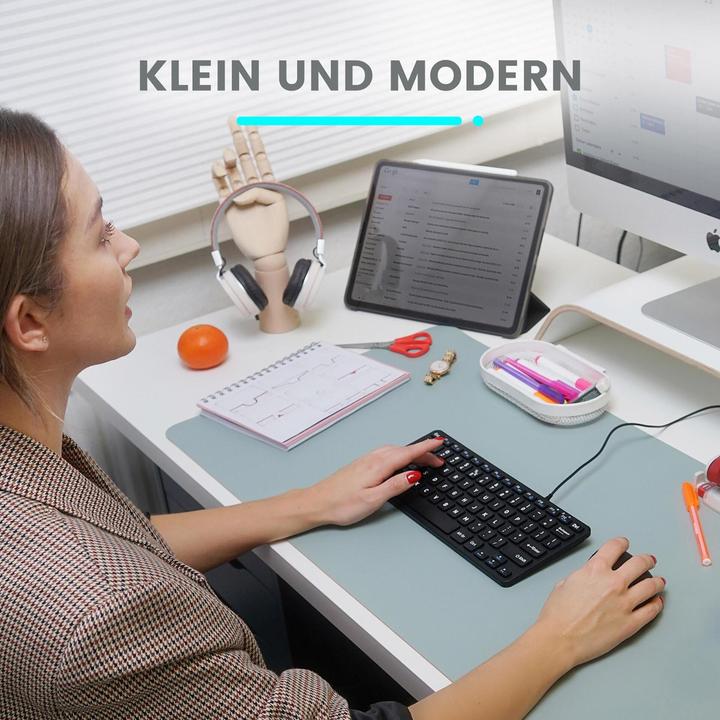 Productafbeelding Perixx PERIBOARD-332B DE, minitoetsenbord, USB bedraad, achtergrondverlichting, zwart (DE, Bedraad)