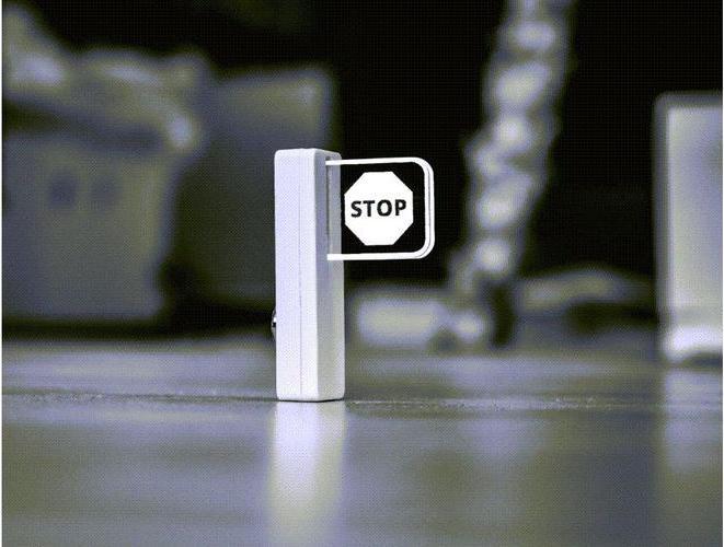 Image du produit Luxafor Drapeau avec 1.5m USB-C STOP