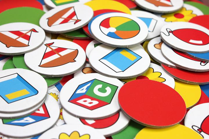 Actual product image Tactic Junior bingo (Danish, Dutch, English, Estonian, Finnish, French, German, Lithuanian, Norwegian, Swedish, Ukrainian, 2 - 6 Players)