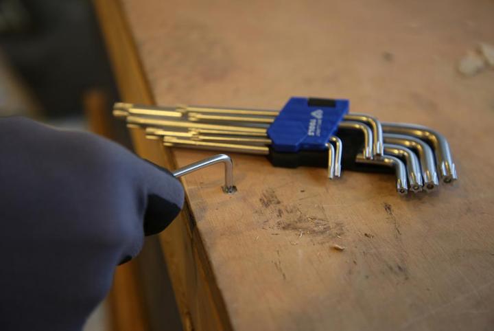 Actual product image Brilliant Tools BT044009