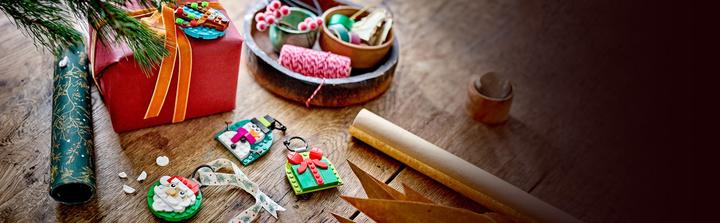 Produktbild LEGO Verschiedene Christbaumanhänger (40744, LEGO Iconic)
