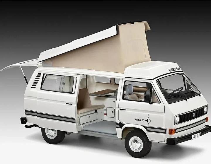 Actual product image Revell VW T3 Camper