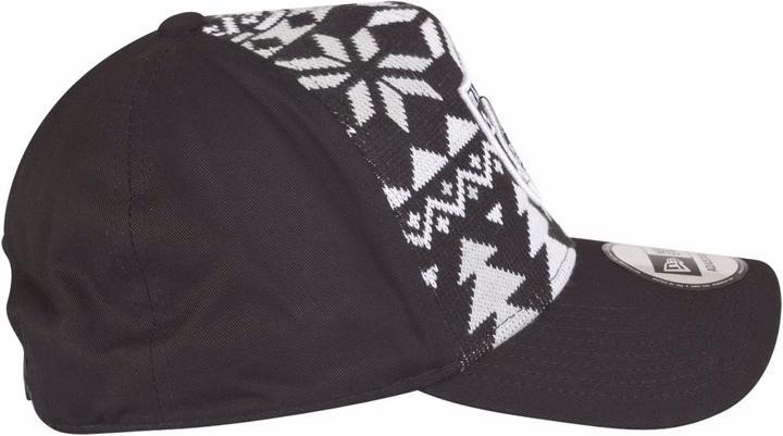 Actual product image New Era Christmas Jumper Trucker NFL Teams (One size)