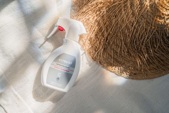 Produktbild Altruist Familien-Sonnenspray SPF50 250ml (Sonnenspray, SPF 50, 250 ml, 280 g)