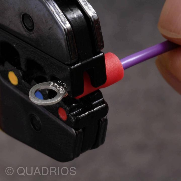 Produktbild Quadrios 22C444 Ringkabelschuh Querschnitt (max.)=1.5 mm² Loch-Ø=8.5 mm Teilisoliert Rot 1 Set