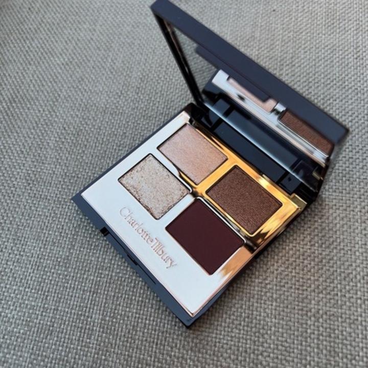 Image du produit Charlotte Tilbury Luxury Palette (Rose de feu)