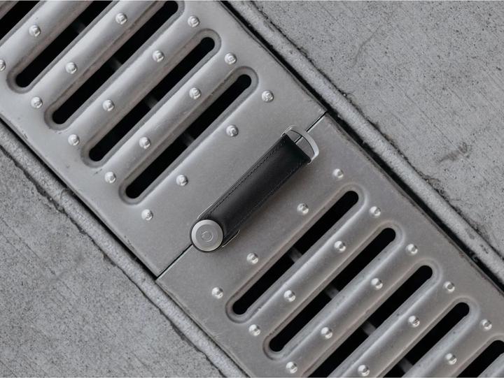 Produktbild Orbitkey Hybrid Leather Key Organiser - Black