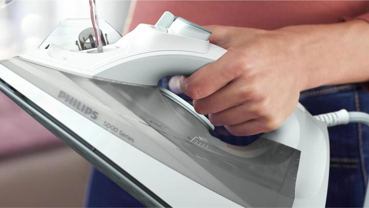 Produktbild Philips Dampfbügeleisen DST5010/11 (160 g/min)