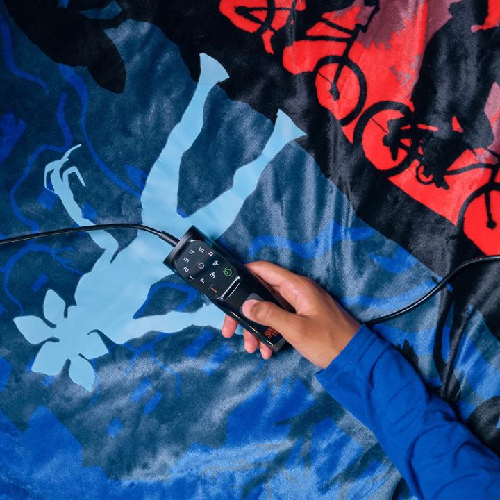 Immagine prodotto Imetec CaldoPlaid Stranger Things (160 x 120 cm)