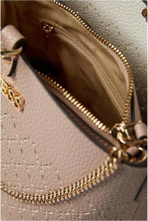Actual product image Guess 1501189