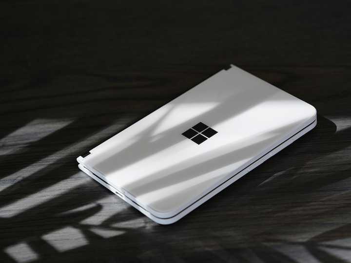 Produktbild Microsoft Surface Duo 2 B2B (256 GB, Glacier, 8.30", SIM + eSIM, 12 Mpx, 5G)