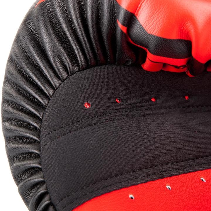 Immagine prodotto Venum Guanti da boxe Challenger 3.0 - Nero/Rosso (16 OZ, Taglia unica)