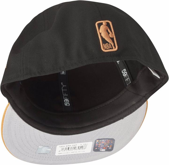 Actual product image New Era 59Fifty Metal Badge Chicago Bulls (7 7/8)