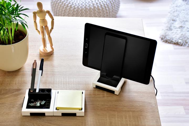 Produktbild Monolith Schreibtisch-Toolbox mit USB (MDO003)