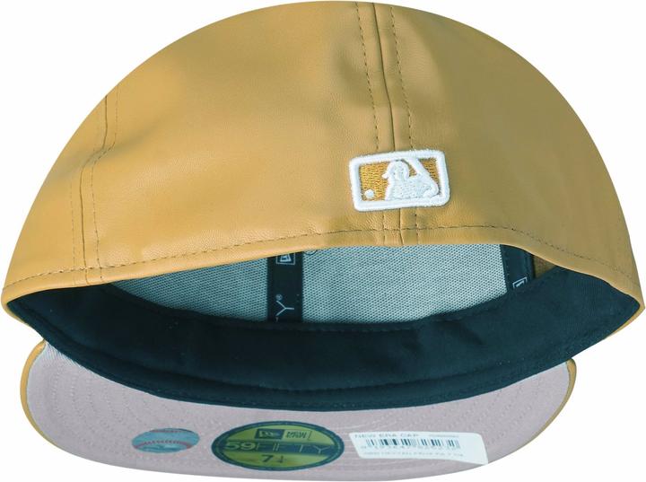 Actual product image New Era 59Fifty leatherette New York Yankees Panama (7 1/8)