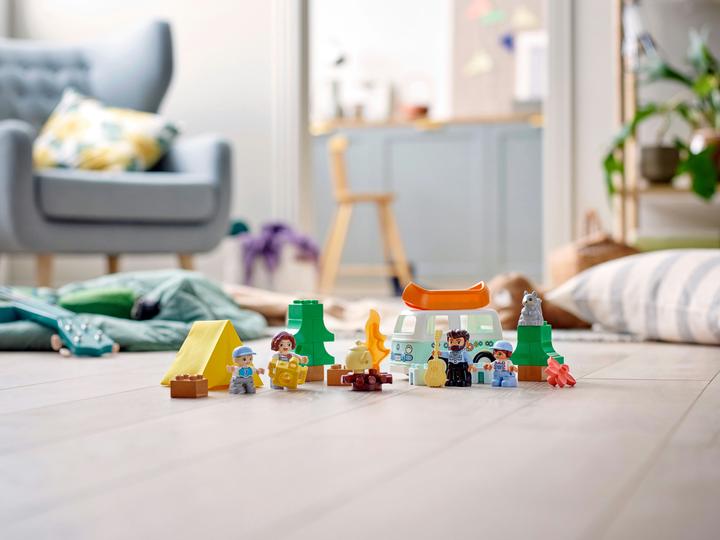Image du produit LEGO DUPLO 10946 Aventure du campeur en famille (10946)