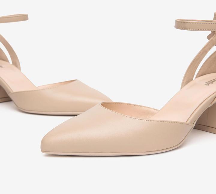 Actual product image Nero Giardini Pumps (38)