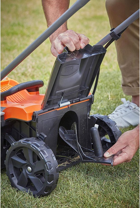 Productafbeelding Black & Decker Accu Grasmaaier BCMW33184L2 Kit (Oplaadbare batterij)