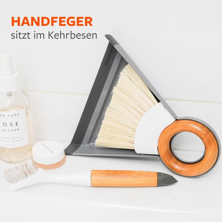 Produktbild Full Circle Home Mini-Kehrset Schüfeli & Bäsli Tiny Team (1 Stk.)