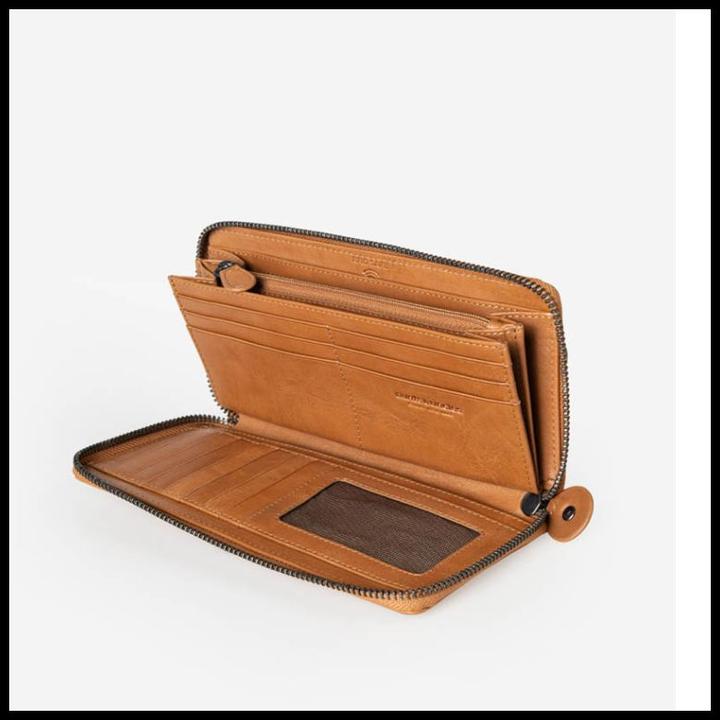 Actual product image Aunts & Uncles Brieftasche Cynthia cognac