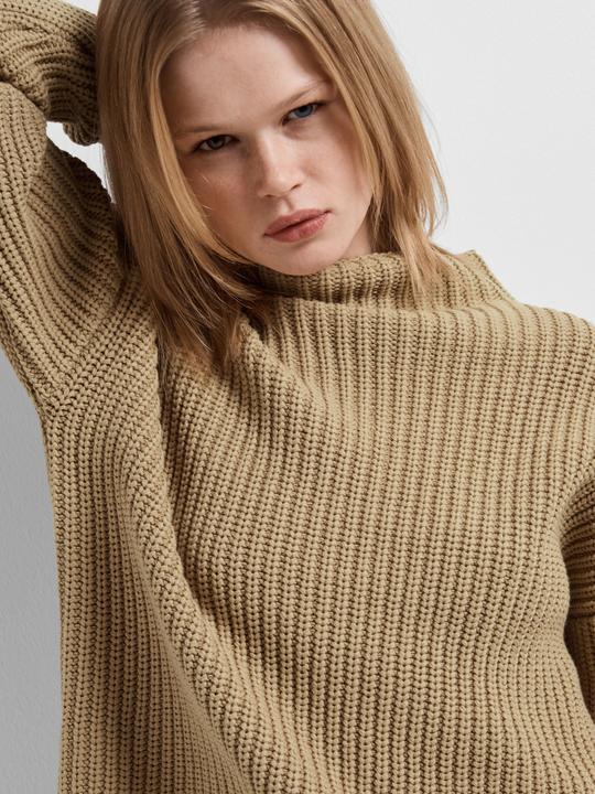 Actual product image Selected Oversize jumper (M)