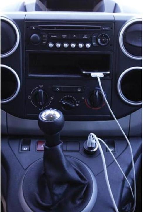 Produktbild Velleman KFZ-LADEGERÄT MIT DOPPELTEM USB-ANSCHLUSS - 5V / 2.1 A, 10.5 W max.