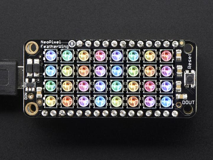 Image du produit Adafruit NeoPixel FeatherWing 4x8 RGB LED Add-on