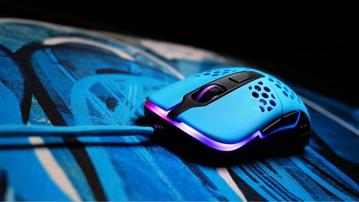 Produktbild CHERRY xtrfy M42 (Kabelgebunden)