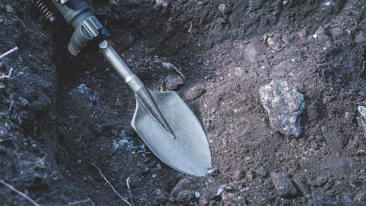 Produktbild Bosch Professional Zubehör PRO HEX 30-4C Spatmeissel, gerundet, 135 x 400 mm (135 mm)