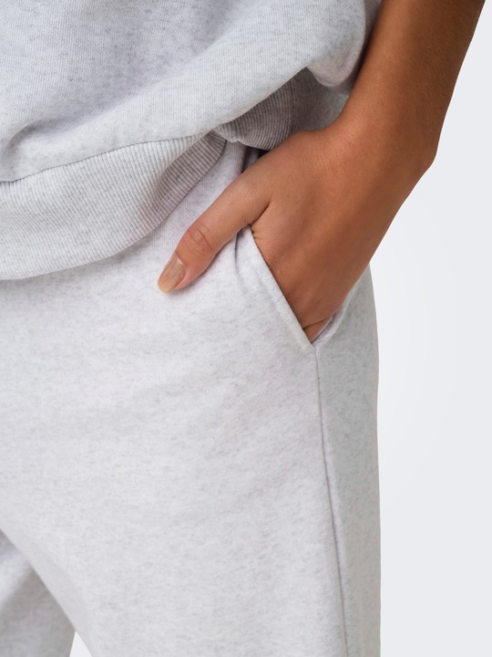 Image du produit Only ONLELLIOT Taille moyenne Coupe large Pantalon de jogging (L)