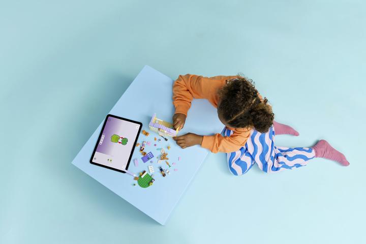 Produktbild LEGO Heartlake City Hasenhotel (42679, LEGO Friends)