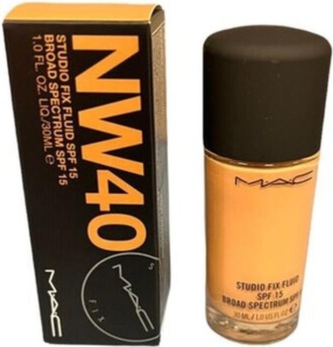 Produktbild MAC Cosmetics Studio Fix Fluid SPF 15 (NW40)