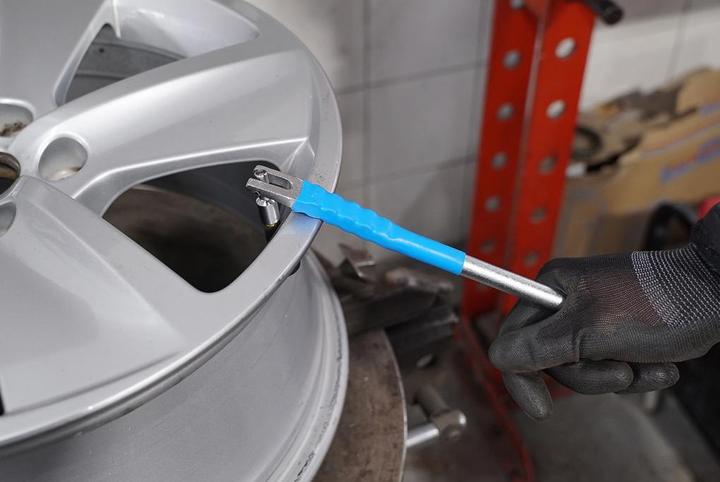 Actual product image Brilliant Tools BT691012