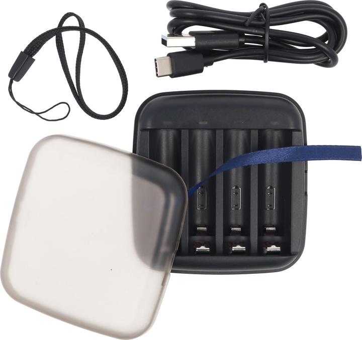 Produktbild Xtar BC4 (4 Stk., AA, 2000 mAh, Ladegerät inkl. Akku)