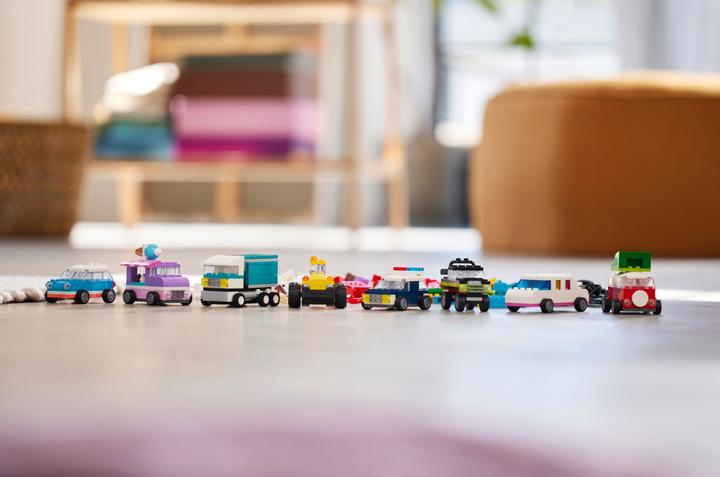 Produktbild LEGO Classic Steine Box Autos, Trucks & Co. mit der Classic Fahrzeugbox - 11036 900 Teile (11036)