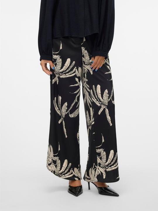 Actual product image Vero Moda VMKEILA Trousers Trousers (M)