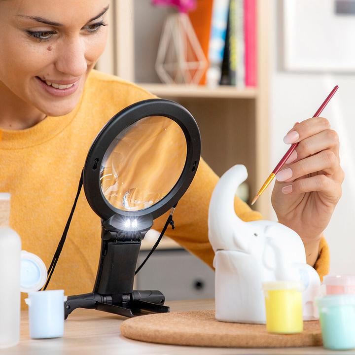 Produktbild InnovaGoods Freihand-Lupe mit LED-Licht Zooled