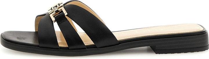 Actual product image Guess Realla (37)