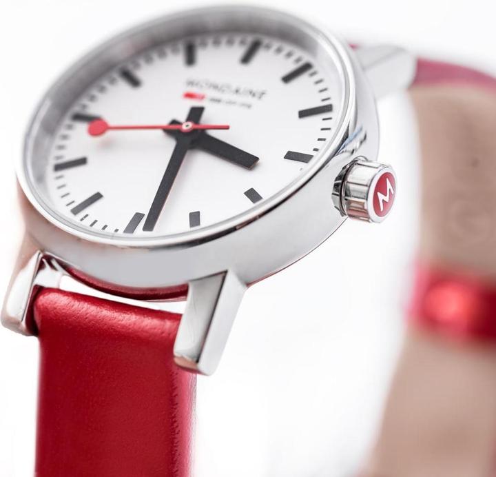Actual product image Mondaine Evo2 (Analogue wristwatch, Swiss made, 26 mm)