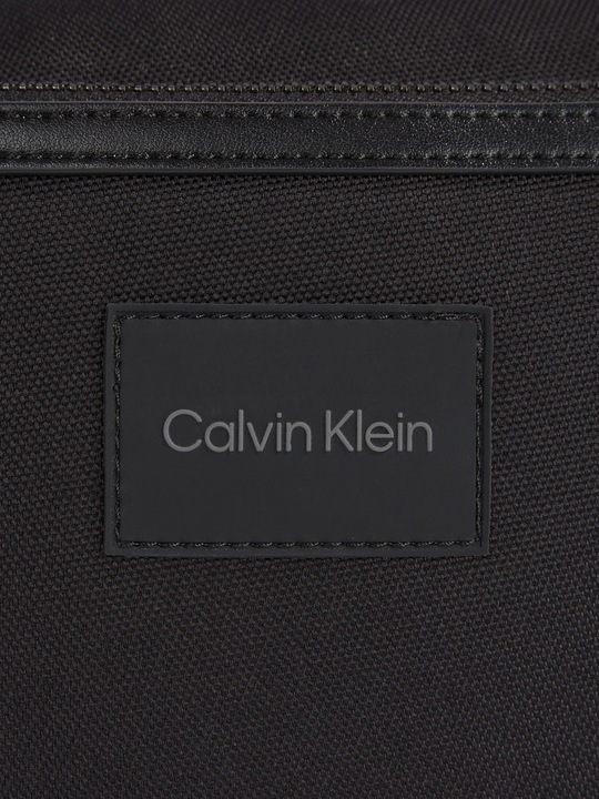 Image du produit Calvin Klein Ck Remote Pro Reporter S (98% de polyester recyclé, 2% Polyuréthane)