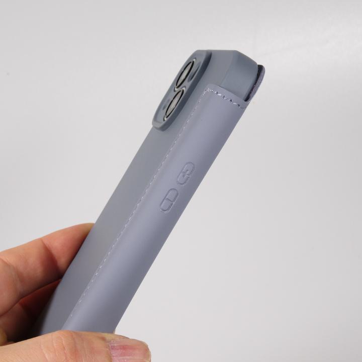 Image du produit PhoneLook Fourre Flip silicone souple avec surface lisse et mate (Apple iPhone 15 Pro)