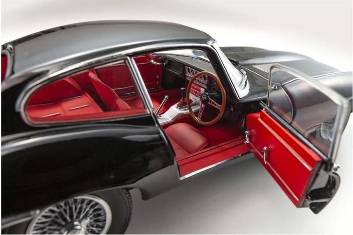 Immagine prodotto Kyosho Jaguar Type-E 3.8L Coupe MK1 1961 Schwarz, 1:18