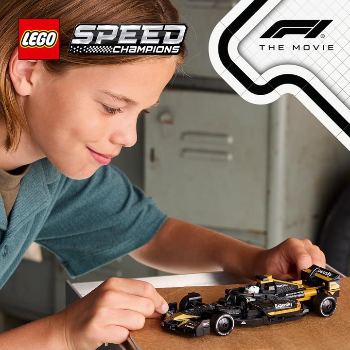 Produktbild LEGO APXGP Team Race Car aus F1® Der Film (77252)